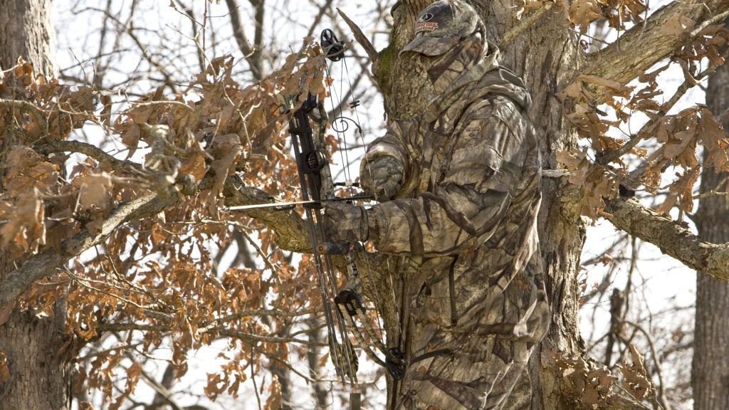 Concealment with natural foliage