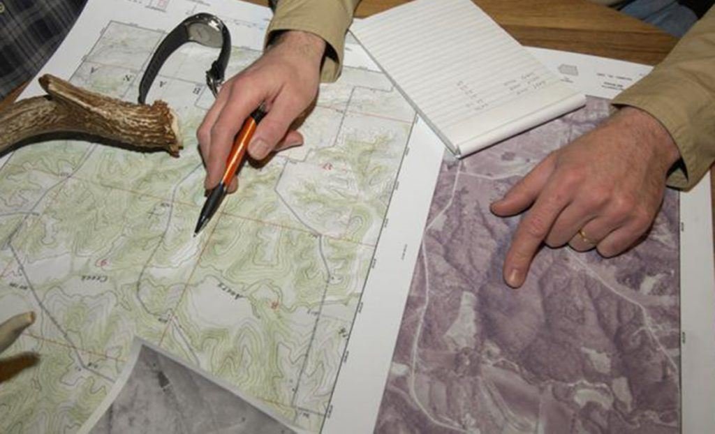How to Use Topographic Maps to Find Deer