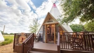 Glamping Tipis